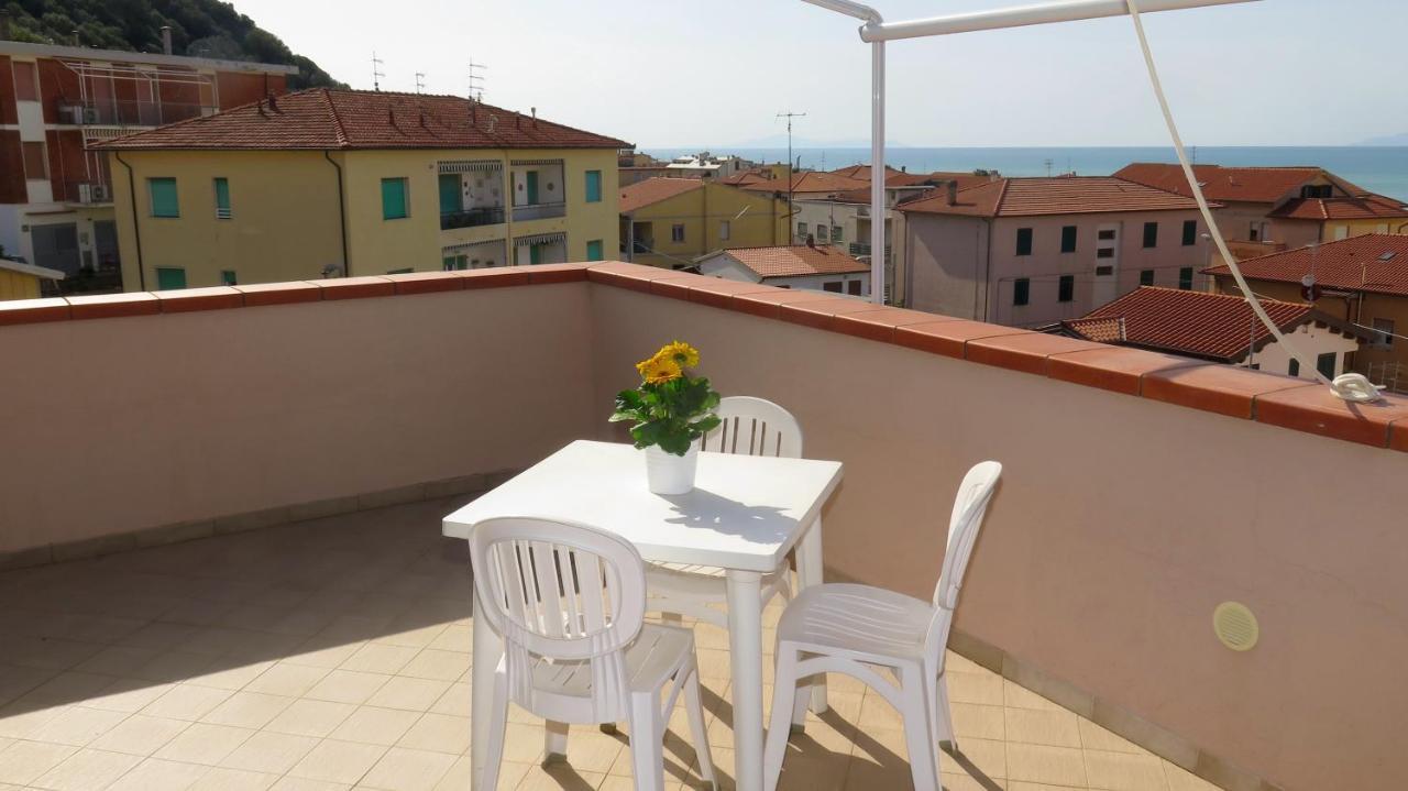 Residenza Turistico Alberghiera Corallo Castiglione della Pescaia Exterior photo
