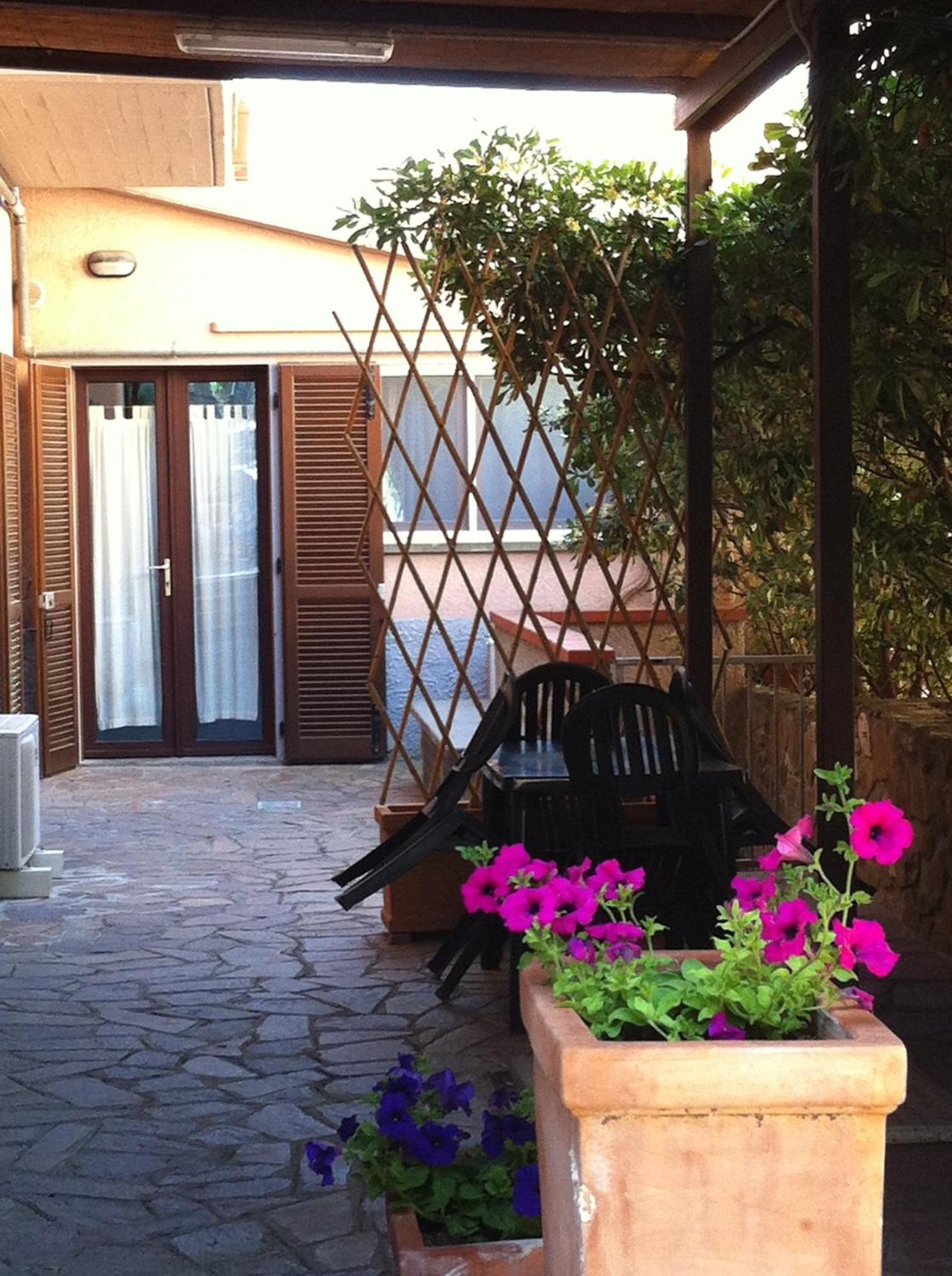 Residenza Turistico Alberghiera Corallo Castiglione della Pescaia Exterior photo